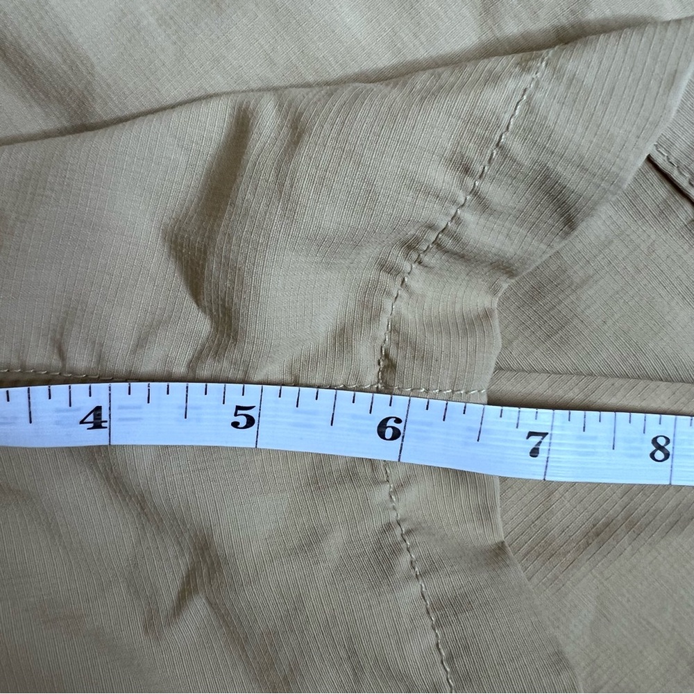 The North Face Beige Casual Shorts - Picture 4 of 6